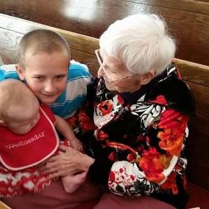 Meet your Posher, Angie